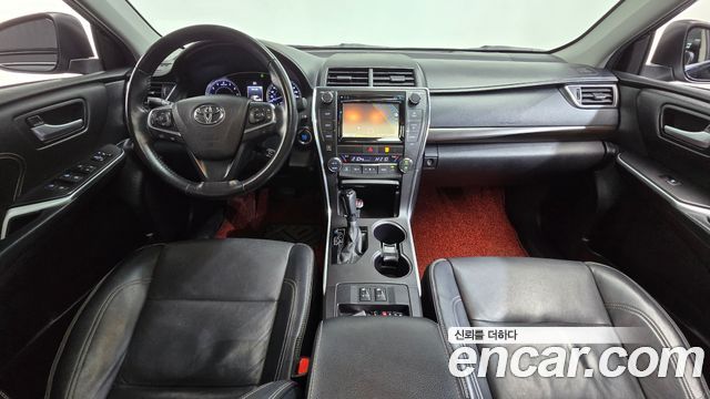 Toyota Camry 2015 — photo 7