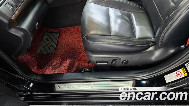 Toyota Camry 2015 — photo 19
