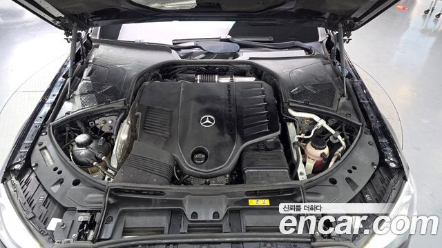Mercedes-Benz S-Class 2021 — photo 6