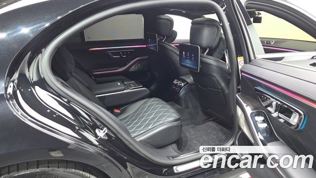 Mercedes-Benz S-Class 2021 — photo 17