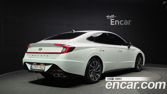 Hyundai Sonata 2023 — photo 2