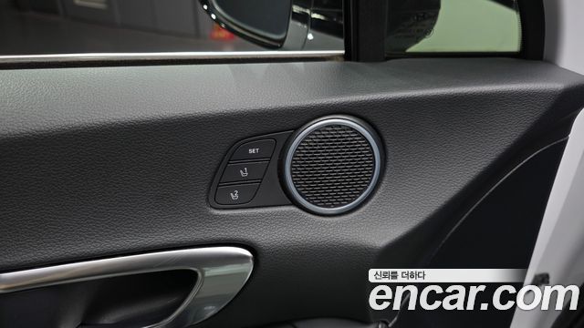 Hyundai Sonata 2023 — photo 24