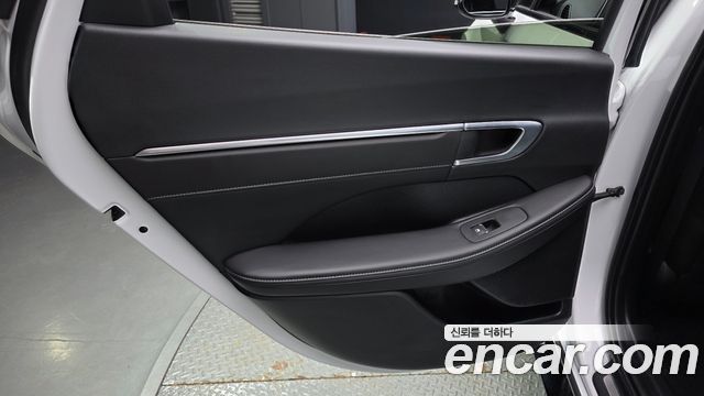 Hyundai Sonata 2023 — photo 15