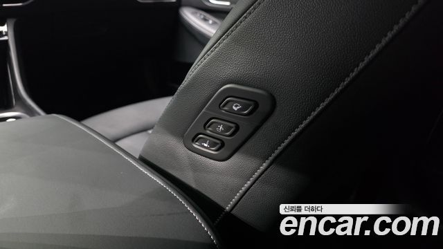 Hyundai Sonata 2023 — photo 31