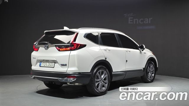 Honda CR-V 2022 — photo 2