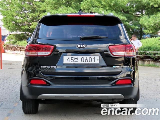 Kia Sorento 2016 — photo 4