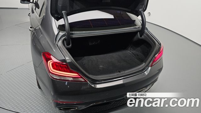 Genesis G70 2018 — photo 20