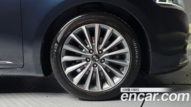 Kia K7 2016 — photo 5