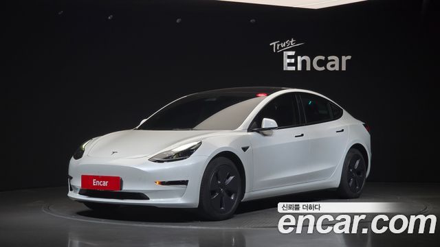 Tesla Model 3 2022 — photo 1