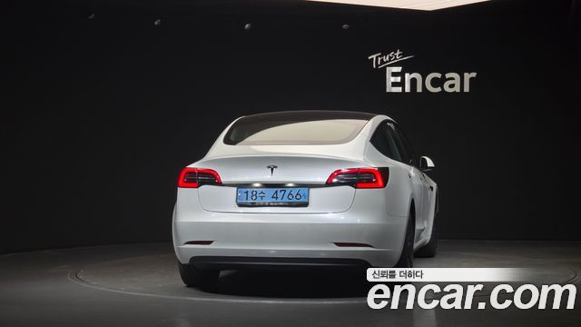 Tesla Model 3 2022 — photo 4