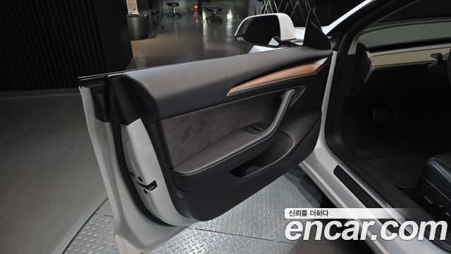 Tesla Model 3 2022 — photo 14
