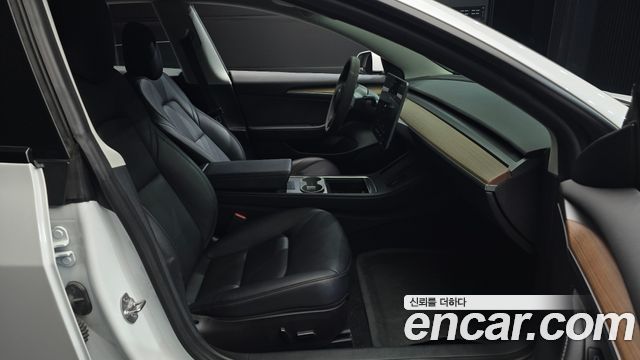Tesla Model 3 2022 — photo 16