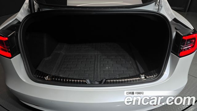 Tesla Model 3 2022 — photo 27
