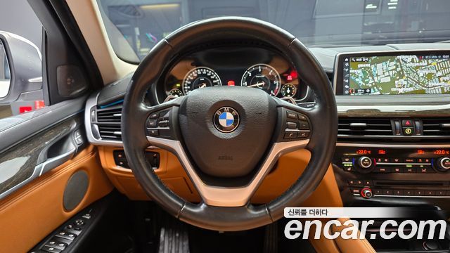BMW X6 2018 — photo 19