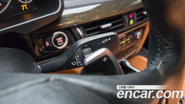 BMW X6 2018 — photo 22