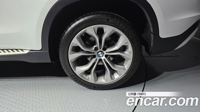 BMW X6 2018 — photo 7