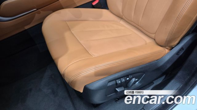 BMW X6 2018 — photo 34