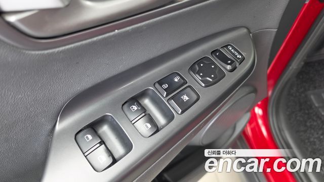 Hyundai Kona 2019 — photo 29