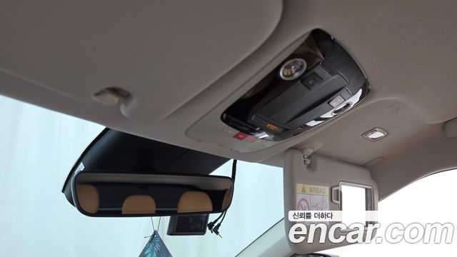 Kia EV6 2022 — photo 23