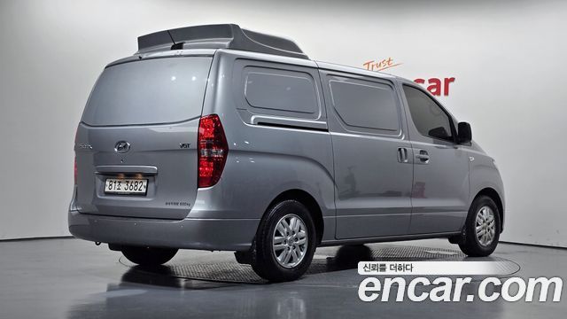 Hyundai Starex 2020 — photo 2