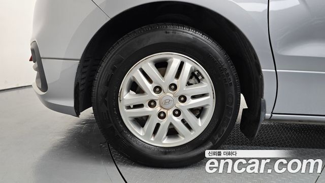 Hyundai Starex 2020 — photo 5