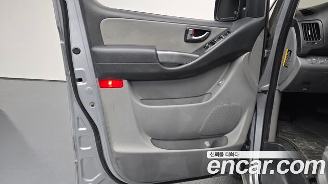 Hyundai Starex 2020 — photo 15