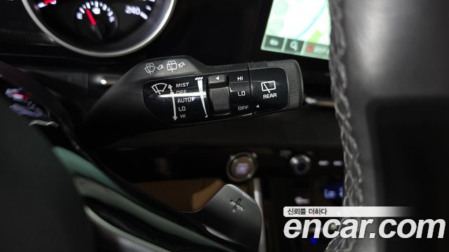Kia Canival 2023 — photo 27