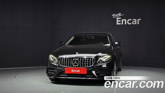 Mercedes-Benz E-Class 2019 — photo 3
