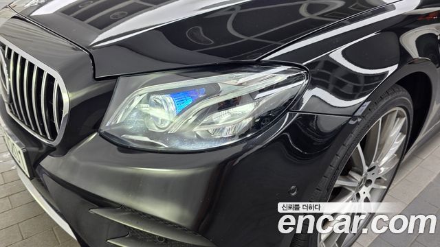 Mercedes-Benz E-Class 2019 — photo 8