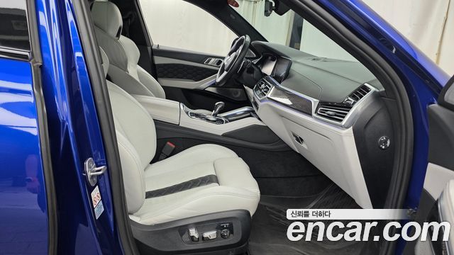 BMW X6M 2021 — photo 16