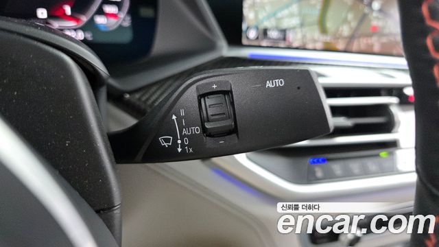 BMW X6M 2021 — photo 27