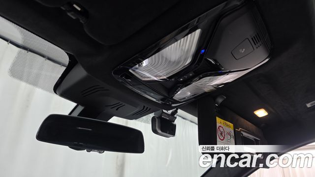 BMW X6M 2021 — photo 32