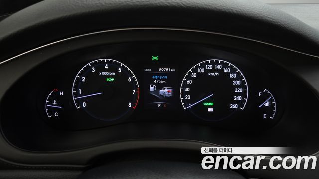 Hyundai Genesis 2012 — photo 8