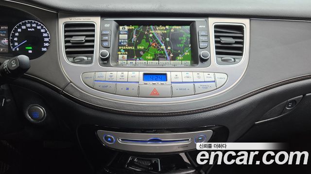 Hyundai Genesis 2012 — photo 12