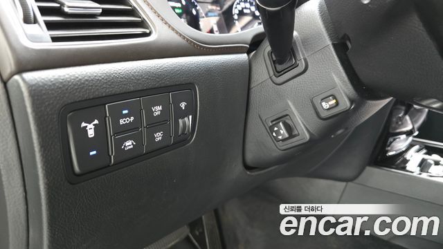 Hyundai Genesis 2012 — photo 19
