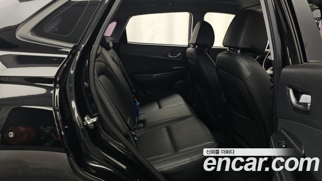 Hyundai Kona 2018 — photo 12