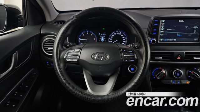 Hyundai Kona 2018 — photo 13