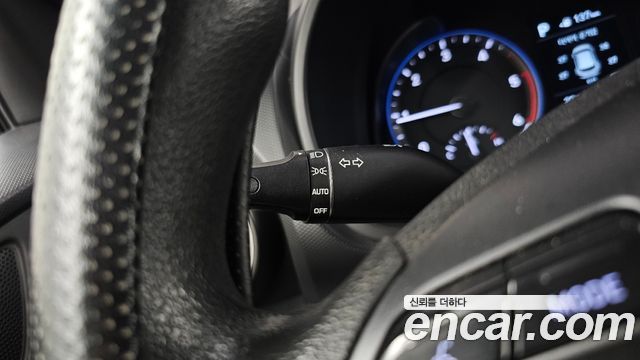 Hyundai Kona 2018 — photo 18