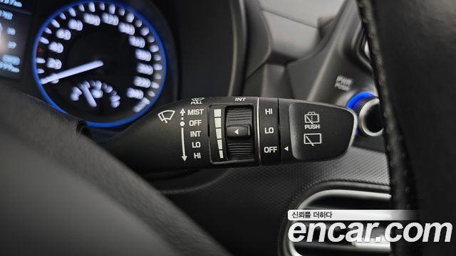Hyundai Kona 2018 — photo 19