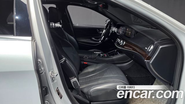 Mercedes-Benz S-Class 2020 — photo 17