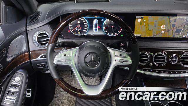 Mercedes-Benz S-Class 2020 — photo 19
