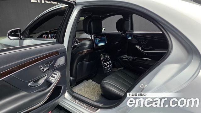 Mercedes-Benz S-Class 2020 — photo 16