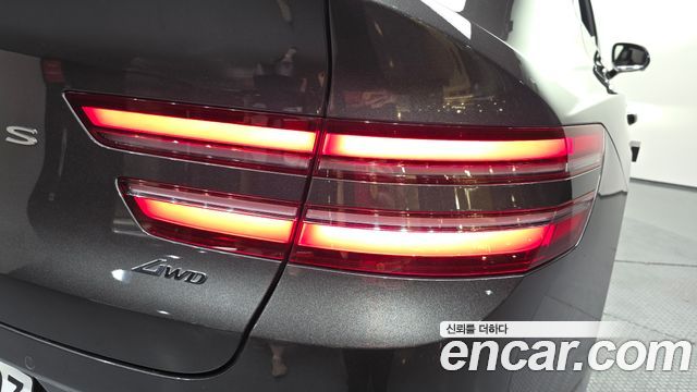 Genesis GV80 2024 — photo 9