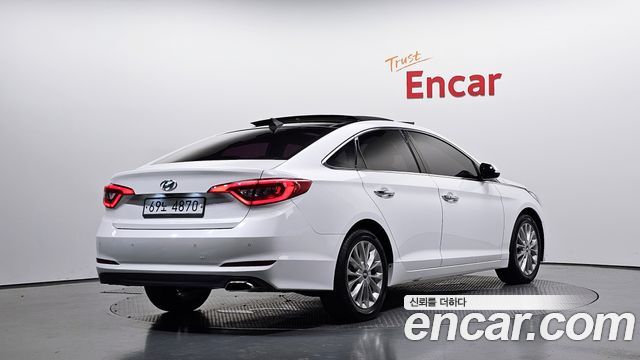 Hyundai Sonata 2015 — photo 2