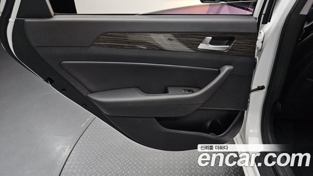 Hyundai Sonata 2015 — photo 15