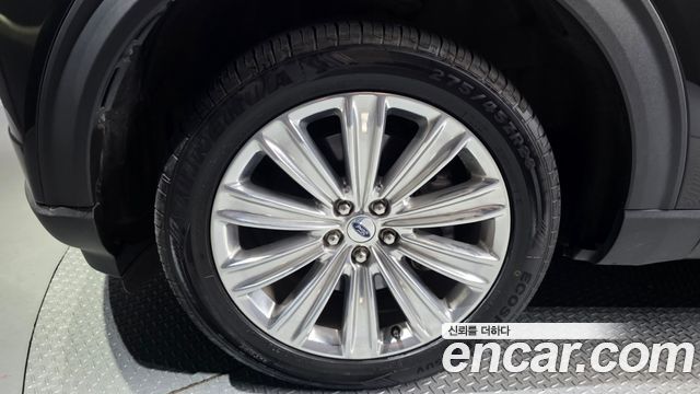 Ford Explorer 2021 — photo 5