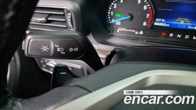 Ford Explorer 2021 — photo 34