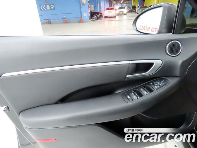Hyundai Sonata 2022 — photo 14