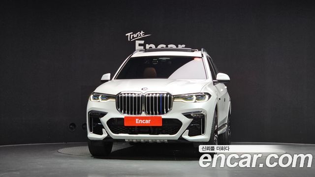 BMW X7 2022 — photo 3