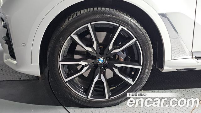 BMW X7 2022 — photo 5